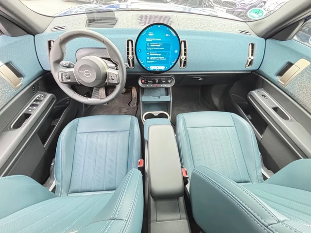 Mini Countryman SE ALL4 Panorama Hud Winter Package Keyless - автомобили, коли, обяви за нови и употребявани 5