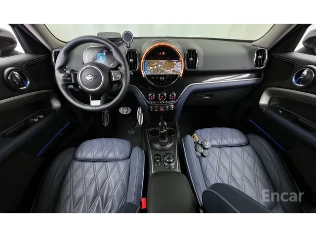 Mini Countryman Countryman S* 4x4* Pano* HeadUp* Memory* Подгрев - автомобили, коли, обяви за нови и употребявани 4