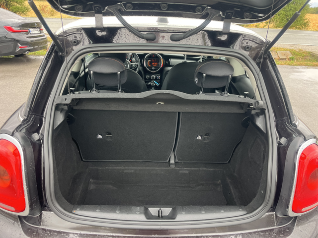 Mini Coupe 1.5 dizel AVTOMAT - автомобили, коли, обяви за нови и употребявани 11
