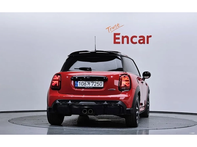 Mini John Cooper Works HUD* КАМЕРА* АЛКАНТАРА* ШИБЕДАХ* ЛИЗИНГ - автомобили, коли, обяви за нови и употребявани 3