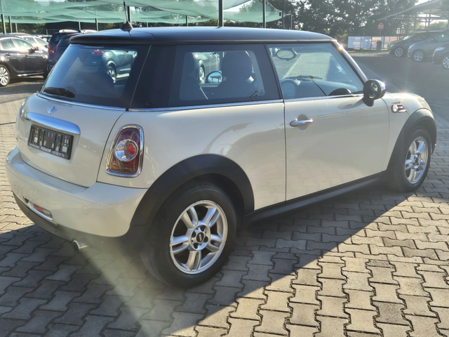 Mini One 1.6 бензин 75к.с. - автомобили, коли, обяви за нови и употребявани 6