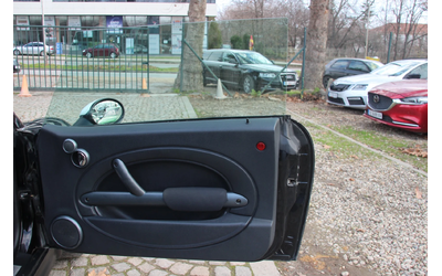 Mini One 1.4 16V D   С РЕГИСТРАЦИЯ - автомобили, коли, обяви за нови и употребявани 13