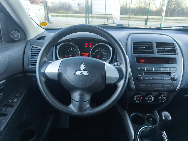 Mitsubishi ASX 1.6 i ГАЗ - автомобили, коли, обяви за нови и употребявани 11