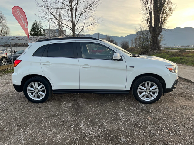 Mitsubishi ASX 1.8DDTI-150-4x4-NAVI-PANO-ITALIA - автомобили, коли, обяви за нови и употребявани 2