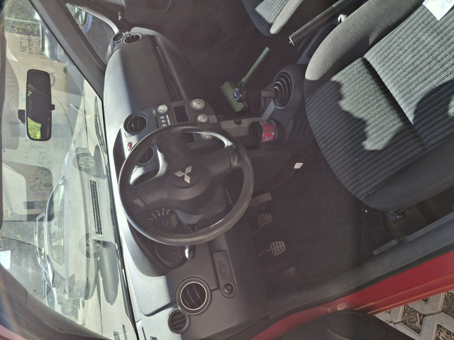 Mitsubishi Colt 1.1 - автомобили, коли, обяви за нови и употребявани 5