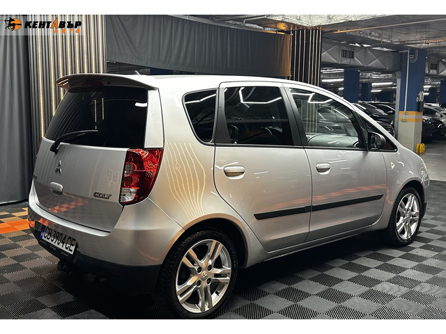 Mitsubishi Colt 1.3i 95 к.с./Автомат - автомобили, коли, обяви за нови и употребявани 4