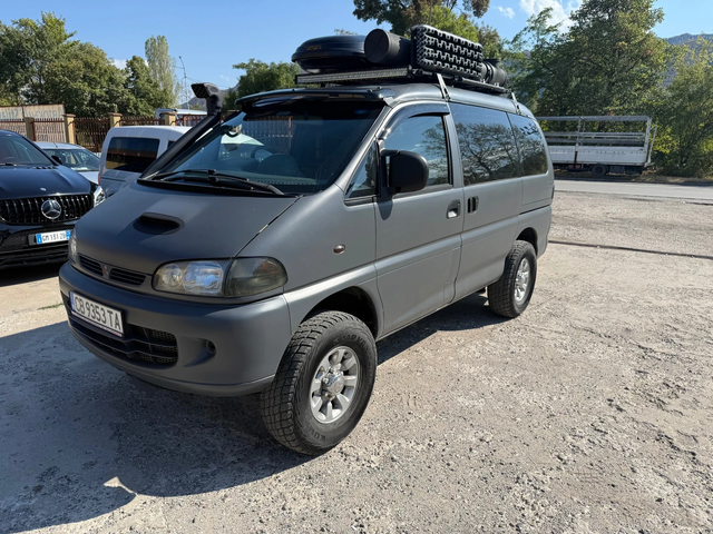 Mitsubishi Delica 2.8 tdi 4X4 уникат - автомобили, коли, обяви за нови и употребявани 0