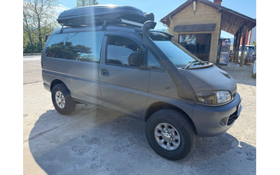 mitsubishi-delica - 1