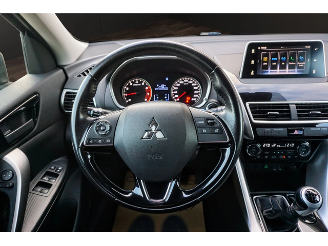 Mitsubishi Eclipse Cross 1.5T INTENSE - автомобили, коли, обяви за нови и употребявани 6