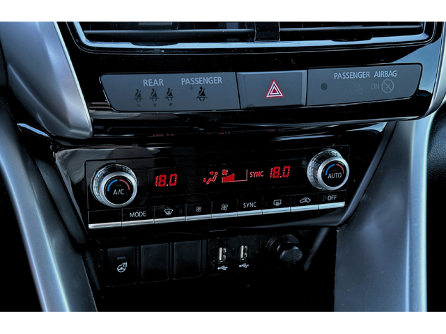 Mitsubishi Eclipse Cross Plug-In 4x4 | 360 Камера | ЛИЗИНГ - автомобили, коли, обяви за нови и употребявани 11