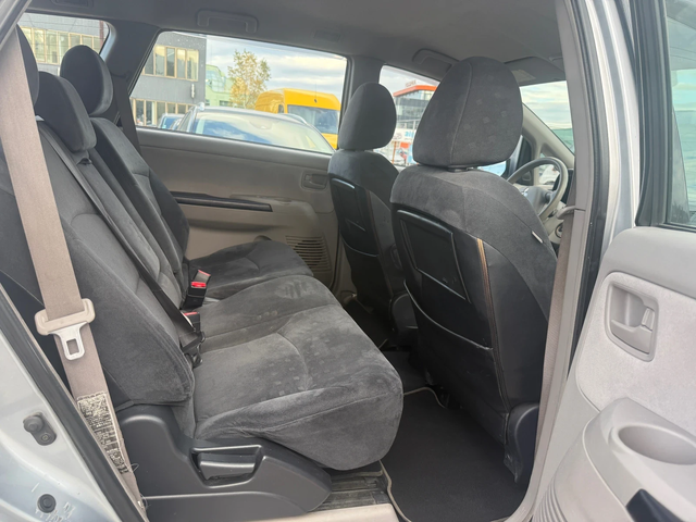 Mitsubishi Grandis 2.4i 6+ 1МЕСТА / АВТОМАТИК - автомобили, коли, обяви за нови и употребявани 10