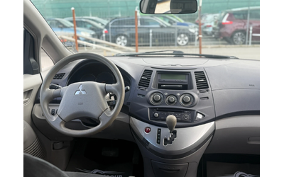 Mitsubishi Grandis 2.4i 6+ 1МЕСТА / АВТОМАТИК - автомобили, коли, обяви за нови и употребявани 7