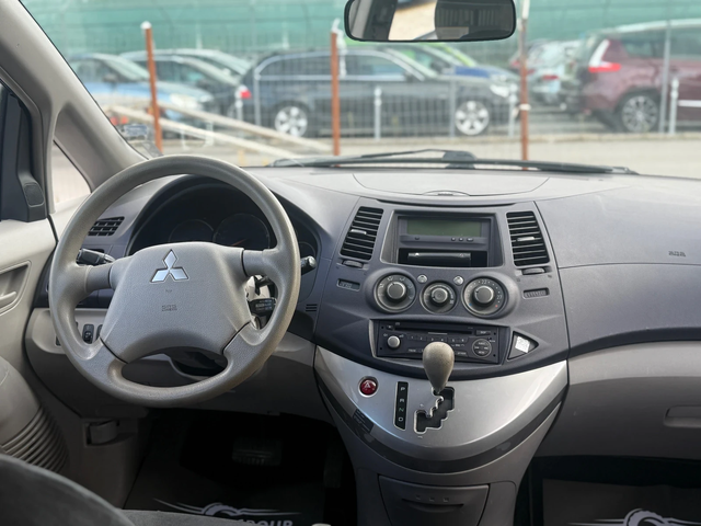 Mitsubishi Grandis 2.4i 6+ 1МЕСТА / АВТОМАТИК - автомобили, коли, обяви за нови и употребявани 7