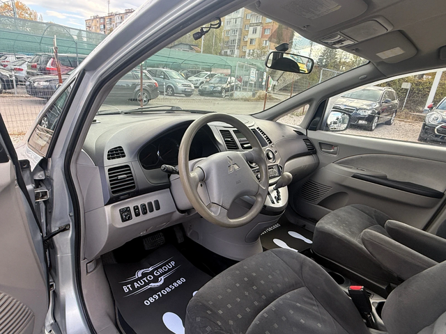 Mitsubishi Grandis 2.4i 6+ 1МЕСТА / АВТОМАТИК - автомобили, коли, обяви за нови и употребявани 9
