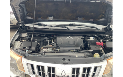 Mitsubishi L200 2.4Di-D 4x4 - автомобили, коли, обяви за нови и употребявани 16