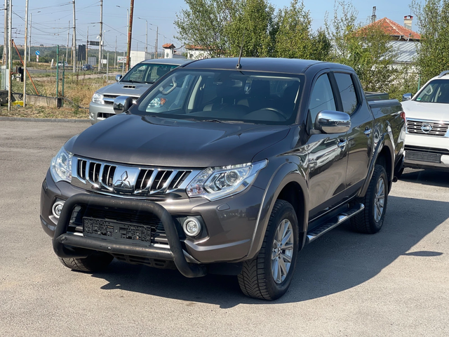 Mitsubishi L200 2.4Di-D Instyle 4x4 * 80 Jahre* - автомобили, коли, обяви за нови и употребявани 0