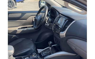 Mitsubishi L200 2.4Di-D Instyle 4x4 * 80 Jahre* - автомобили, коли, обяви за нови и употребявани 11