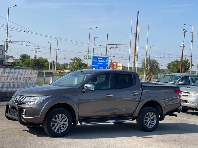 Mitsubishi L200 2.4Di-D Instyle 4x4 * 80 Jahre* - автомобили, коли, обяви за нови и употребявани 2