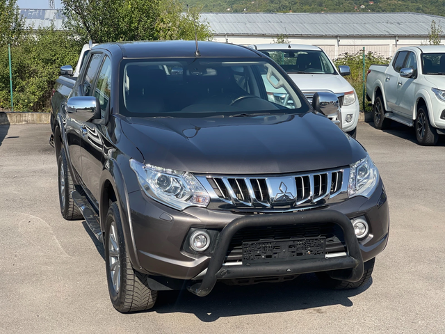 Mitsubishi L200 2.4Di-D Instyle 4x4 * 80 Jahre* - автомобили, коли, обяви за нови и употребявани 7