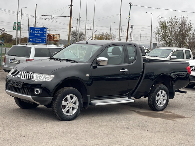 Mitsubishi L200 2.5Di-D 4x4 Facelift - автомобили, коли, обяви за нови и употребявани 1