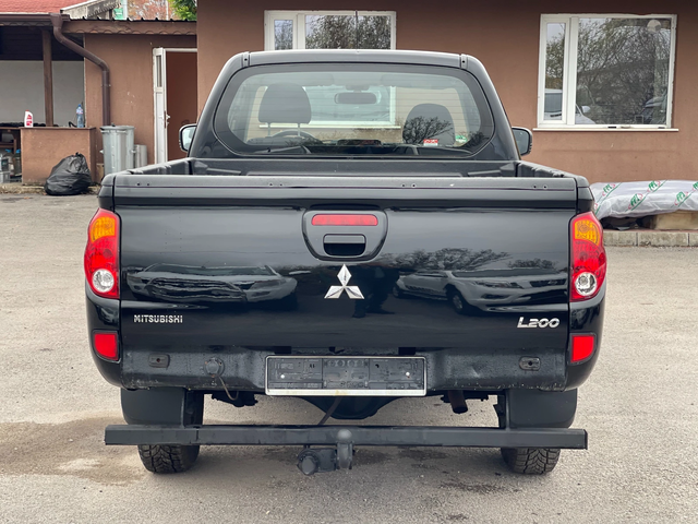 Mitsubishi L200 2.5Di-D 4x4 Facelift - автомобили, коли, обяви за нови и употребявани 4