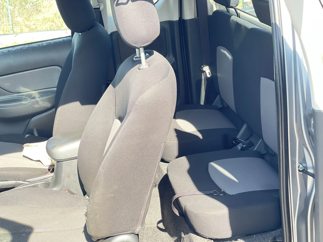 Mitsubishi L200 2.4Di-D 4x4 на части - автомобили, коли, обяви за нови и употребявани 4