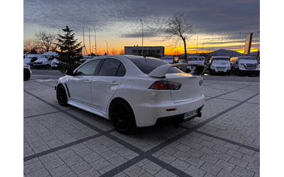 mitsubishi-lancer - 4