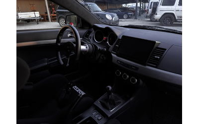 Mitsubishi Lancer Evolution X - автомобили, коли, обяви за нови и употребявани 9