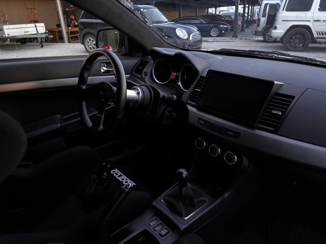 Mitsubishi Lancer Evolution X - автомобили, коли, обяви за нови и употребявани 9