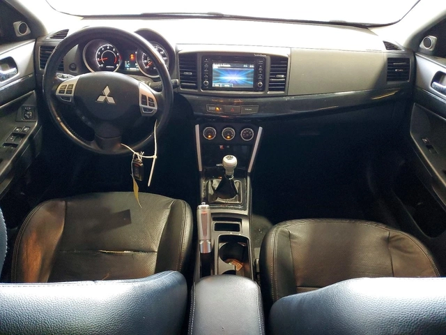 Mitsubishi Lancer 2.4 GT * Ръчни скорости * Rockford Fosgate * Шибид - автомобили, коли, обяви за нови и употребявани 4