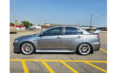 mitsubishi-lancer - 1