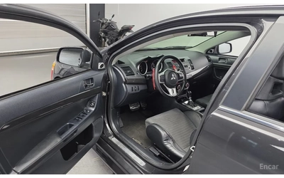 mitsubishi-lancer - 2