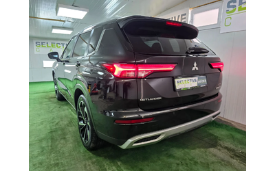 mitsubishi-outlander - 4