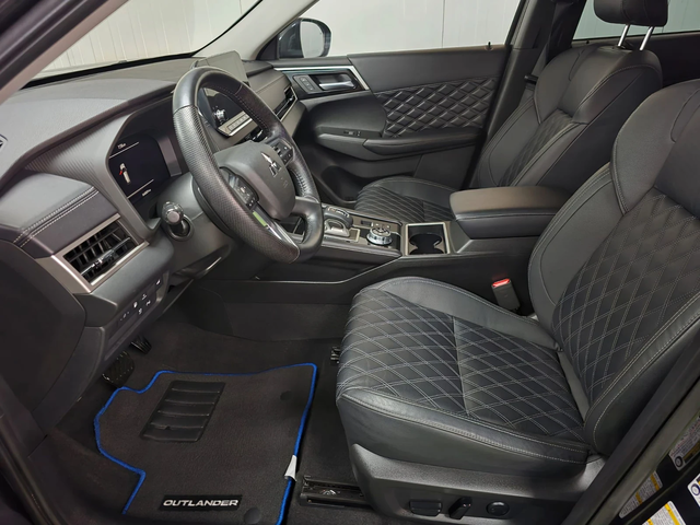 Mitsubishi Outlander PLUG-IN HYBRID PHEV SE S-AWC - автомобили, коли, обяви за нови и употребявани 9