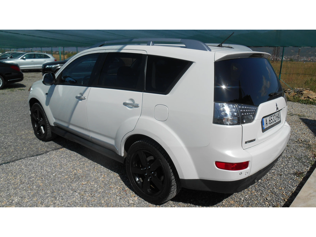 Mitsubishi Outlander 2.4i* 170* k.c* AVTOMAT* GAZ - автомобили, коли, обяви за нови и употребявани 5