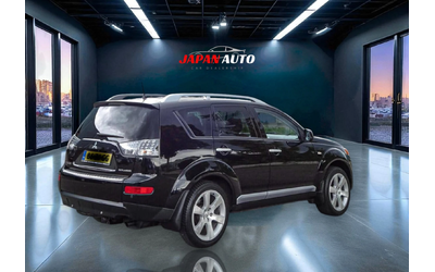 mitsubishi-outlander - 3