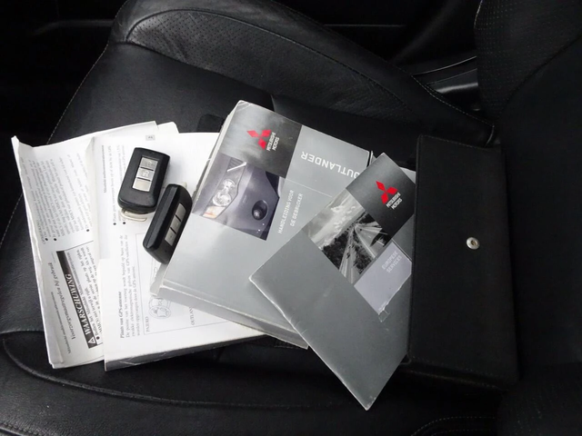 Mitsubishi Outlander 2.4i 170hp 4x4 ОЧАКВАН ВНОС! С ГАРАНЦИЯ! - автомобили, коли, обяви за нови и употребявани 8