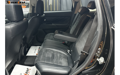 Mitsubishi Outlander 2.0 Hybrid - автомобили, коли, обяви за нови и употребявани 6