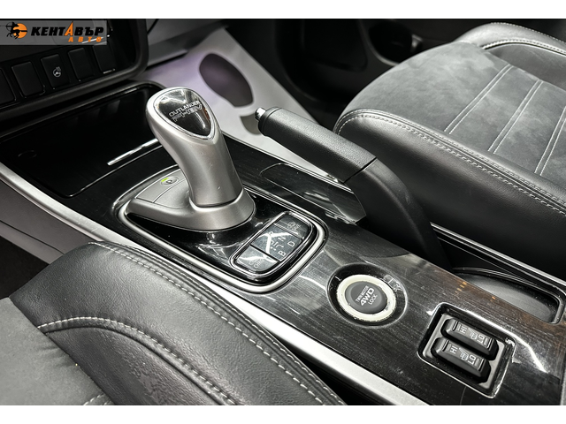 Mitsubishi Outlander 2.0 Hybrid - автомобили, коли, обяви за нови и употребявани 8