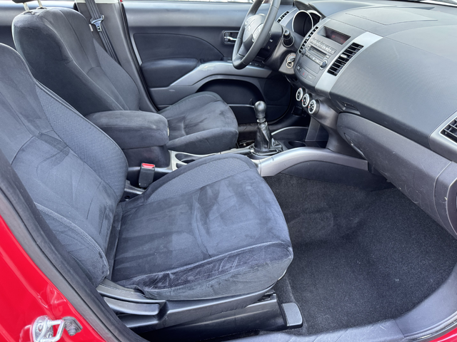 Mitsubishi Outlander 2,0DI-D 4x4,140k.c.,климатроник, мултивюолан, темпомат,борд. компютър, евро 4. - автомобили, коли, обяви за нови и употребявани 13
