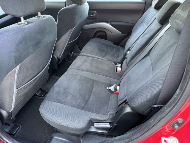 Mitsubishi Outlander 2,0DI-D 4x4,140k.c.,климатроник, мултивюолан, темпомат,борд. компютър, евро 4. - автомобили, коли, обяви за нови и употребявани 18