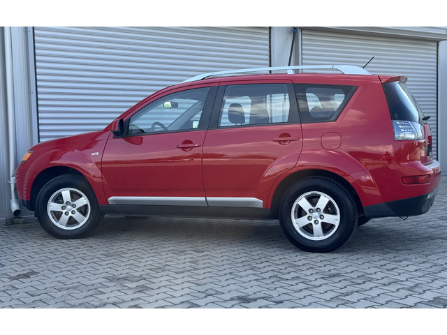 Mitsubishi Outlander 2,0DI-D 4x4,140k.c.,климатроник, мултивюолан, темпомат,борд. компютър, евро 4. - автомобили, коли, обяви за нови и употребявани 3