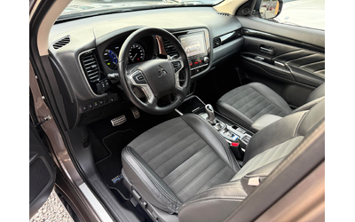 Mitsubishi Outlander 2.4PHEV 4WD Plug in Hybrid - автомобили, коли, обяви за нови и употребявани 10
