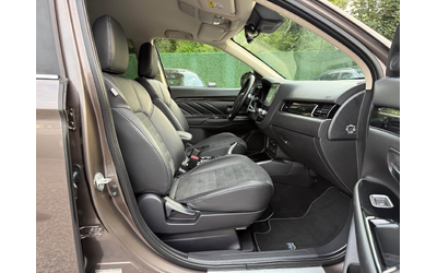Mitsubishi Outlander 2.4PHEV 4WD Plug in Hybrid - автомобили, коли, обяви за нови и употребявани 14