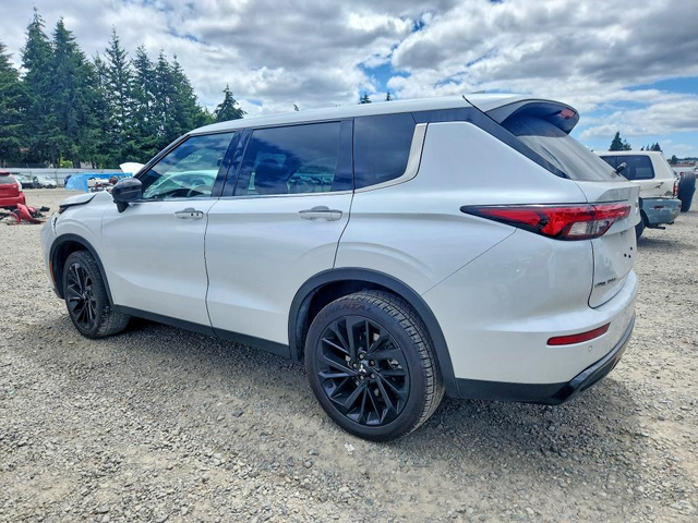 Mitsubishi Outlander 2.5L 4 FRONT WHEEL DRIVE - автомобили, коли, обяви за нови и употребявани 2