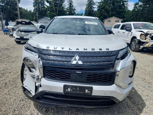 Mitsubishi Outlander 2.5L 4 FRONT WHEEL DRIVE - автомобили, коли, обяви за нови и употребявани 5