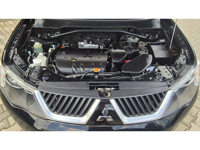 Mitsubishi Outlander 2.4 бензин Автомат - автомобили, коли, обяви за нови и употребявани 15