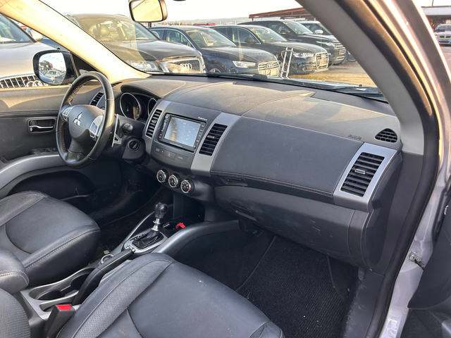 Mitsubishi Outlander 2.2DI-D 4WD AVTOMAT/KOJA/NAVI/KAMERA EURO 5 - автомобили, коли, обяви за нови и употребявани 10