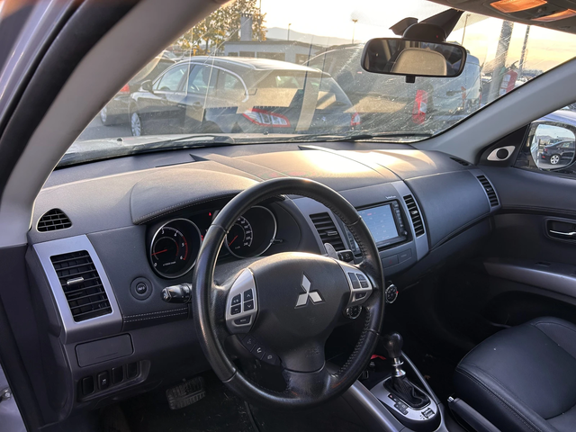 Mitsubishi Outlander 2.2DI-D 4WD AVTOMAT/KOJA/NAVI/KAMERA EURO 5 - автомобили, коли, обяви за нови и употребявани 12