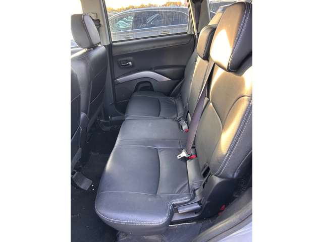 Mitsubishi Outlander 2.2DI-D 4WD AVTOMAT/KOJA/NAVI/KAMERA EURO 5 - автомобили, коли, обяви за нови и употребявани 9